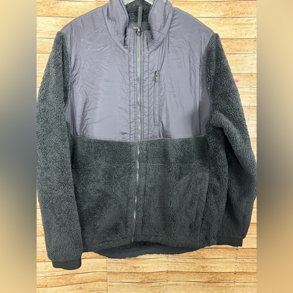 Isaora Blk Fleece Jacket Mens Size XL